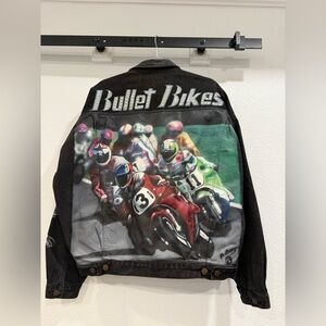 Vintage Guess black denim jacket with hand painted motorcycle racing scene. Sz L